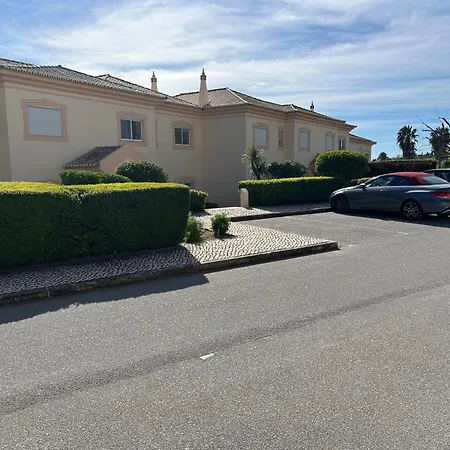 With Sunny Patio Boavista Golf & Appartamento